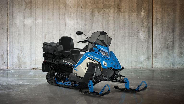 850 TITAN Adventure Ultimate 155 Velocity Blue 1.8 ES