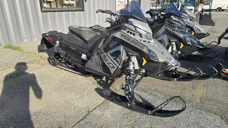 650 INDY XCR 128 SC ES